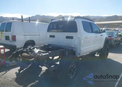 2021 Toyota Tacoma Trd Pro из США, поврежденный, VIN 5TFCZ5AN4MX247741